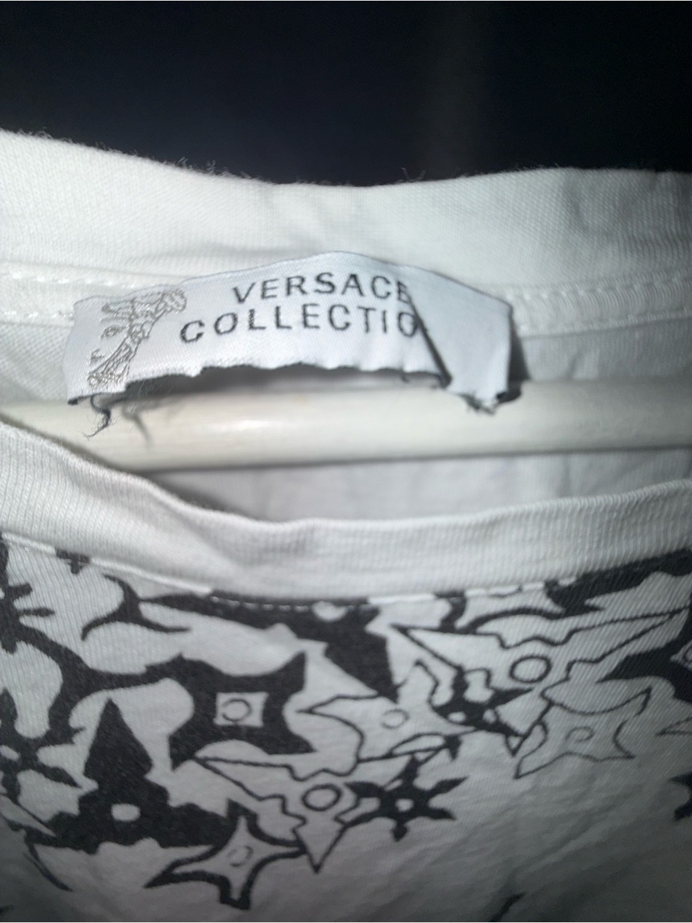 Versace - Picture 3 of 4